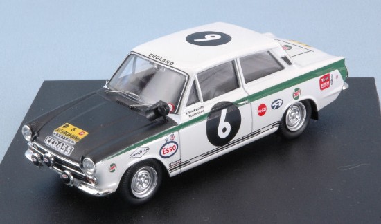 Immagine di FORD CORTINA MKI N.6 18th EAST AFRICAN SAFARI 1967 CLARK-STAEPELAER 1:43