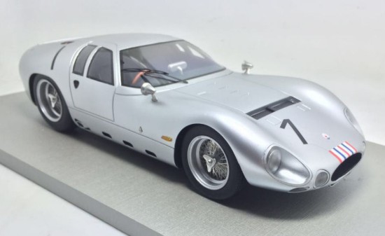 Immagine di MASERATI TIPO 150/3 ALLUMINIUM BODY VERSION 1963 1:18