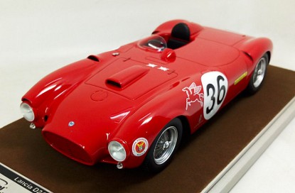 Immagine di LANCIA D24 N.36 WINNER CARRERA PAN.1953 FANGIO-G.BRONZONI LIM.100 1:18