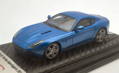 Immagine di TOURING SUPERLEGGERA ON FERRARI F12 VILLA D ESTE 2015 MET.BLUE 1:43