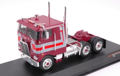 Immagine di PETERBILT 352 PACEMAKER 1979 DARK RED DECORATED PACEMAKER 1:43
