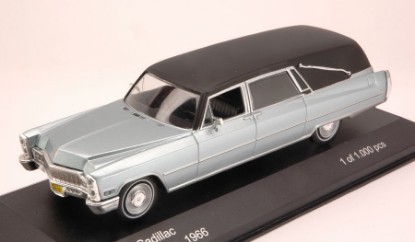 Immagine di CADILLAC HEARSE 1966 LIGHT SILVERBLUE 1:43