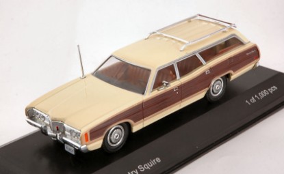 Immagine di FORD LTD COUNTRY SQUIRE LIGHT YELLOW/WOOD OPTICS 1:43