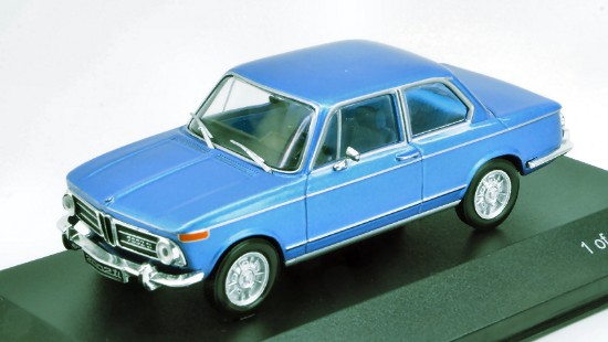 Immagine di BMW 2002 Ti 1968 METALLIC BLUE 1:43