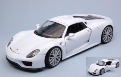 Immagine di PORSCHE 918 SPYDER HARD TOP CLOSED 2013 WHITE 1:24