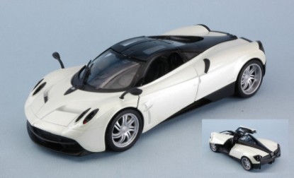 Immagine di PAGANI HUAYRA 2017 WHITE 1:24-27