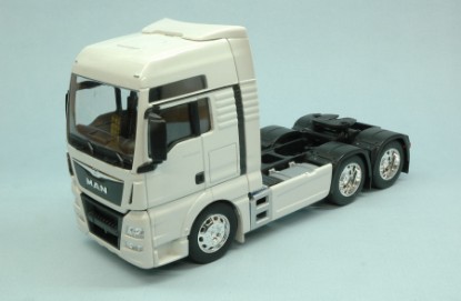 Immagine di MAN TGX 26 440 (6x4) WHITE 1:32