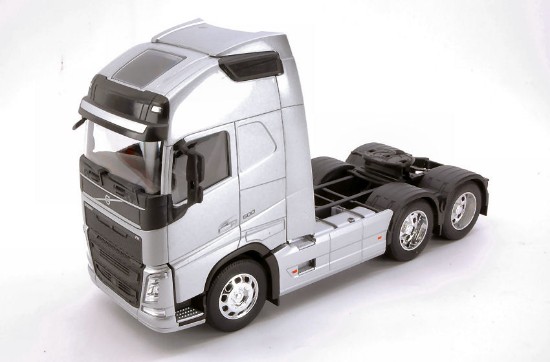 Immagine di VOLVO FH 3-AXLE 2016 SILVER 1:32