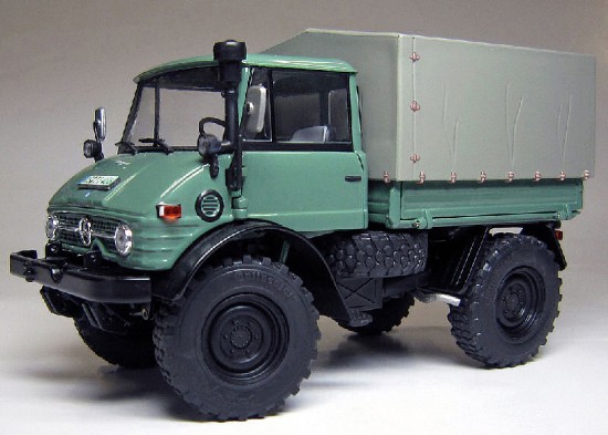 Immagine di UNIMOG 406 (U84) TELONATO 1971-1989 1:32