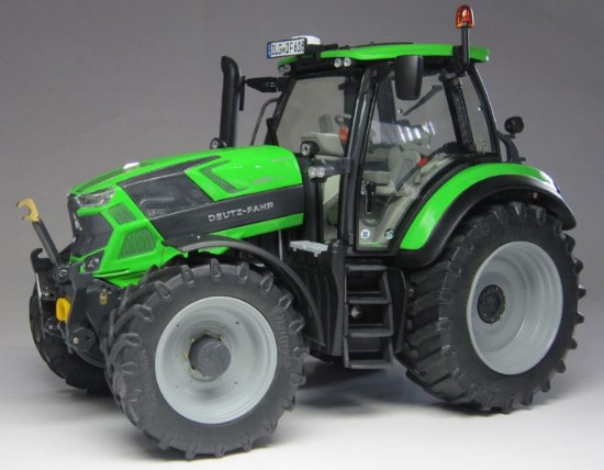 Immagine di DEUTZ-FAHR 6185 TTV AGROTRON 2016 1:32