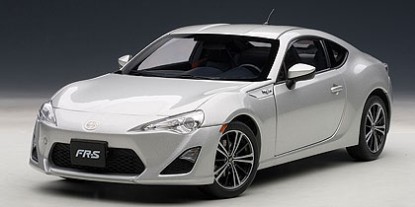 Immagine di SCION FR-S LHD 2012 SILVER 1:18