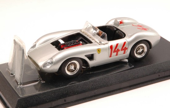 Immagine di FERRARI 500 TRC N.144 7th TIEFENCASTEL-LENZERHEIDE 1957 VON NEUMAN 1:43