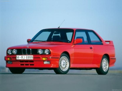 Immagine di BMW M3 (E30) 1986 BRILLIANT RED 1:8