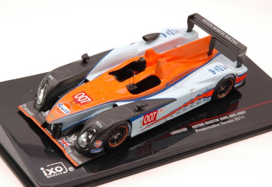 Immagine di ASTON MARTIN AMR-ONE N.007 PRESENT.VERSION 2011 1:43