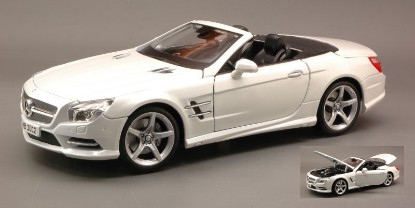 Immagine di MERCEDES SL500 CONVERTIBLE 2012 METALLIC WHITE 1:18