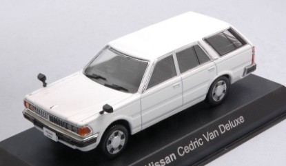 Immagine di NISSAN CEDRIC VAN DELUXE 1995 WHITE 1:43