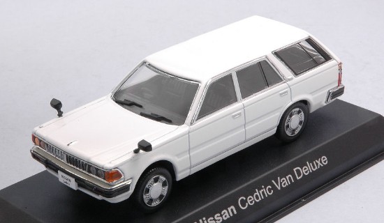Immagine di NISSAN CEDRIC VAN DELUXE 1995 WHITE 1:43