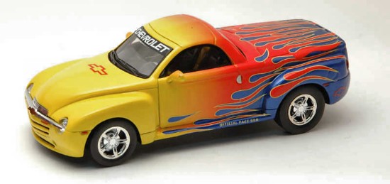 Immagine di CHEVROLET SSR PACE CAR 2005 1:43