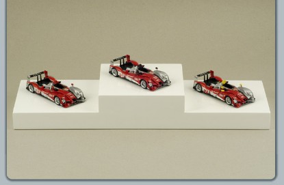 Immagine di PODIUM AUDI LE MANS 2010 1:87