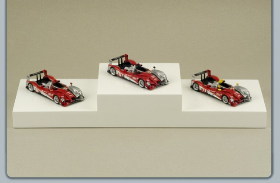 Immagine di PODIUM AUDI LE MANS 2010 1:87