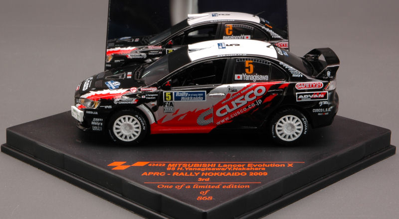 MODELLINO AUTO STATICO VITESSE MITSUBISHI LANCER EVO #5 OKKAIDO 2009 SCALA 1:43 - Foto 1 di 5