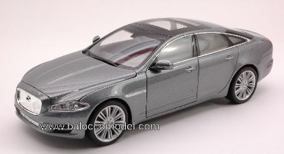 Immagine di JAGUAR XJ 2010 SILVERGUN 1:24