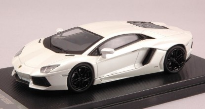 Immagine di LAMBORGHINI AVENTADOR LP700-4 PEARL 1:43