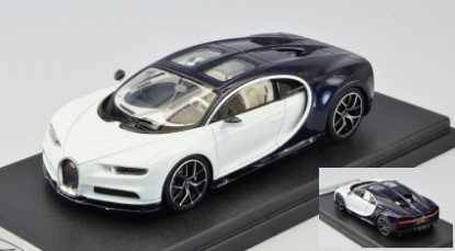 Immagine di BUGATTI CHIRON SKYVIEW GLACIER WHITE/LAKE BLUE MET.1:43