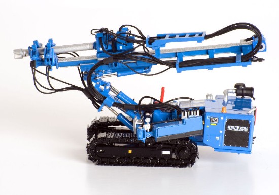 Immagine di SONDA HUTTLE HBR 605 HYDRAULIC DRILL RIG 1:50