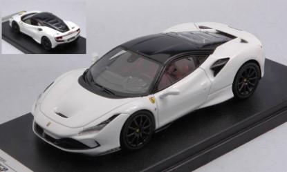 Immagine di FERRARI F8 TRIBUTO CERVINO WHITE W/BLACK ROOF 1:43