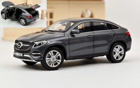 Immagine di MERCEDES GLE COUPE 2015 GREY METALLIC 1:18