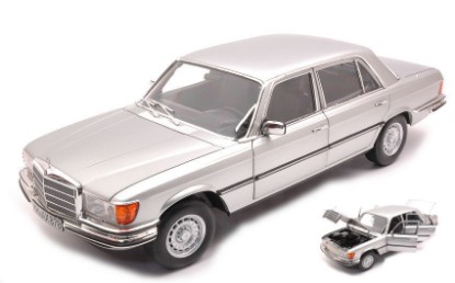 Immagine di MERCEDES 450 SEL 6.9 1976 SILVER 1:18