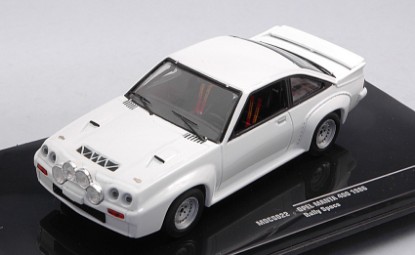 Immagine di OPEL MANTA 400 WHITE PLAIN BODY VERSION 4 SPARE WHEELS REPROD.1:43
