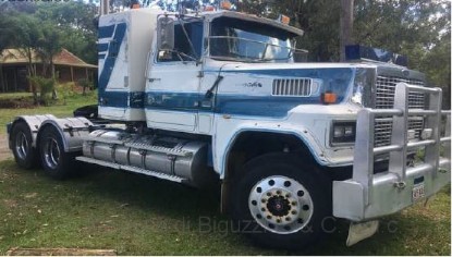 Immagine di FORD LTL-9000 1978 WHITE-BLUE 1:43