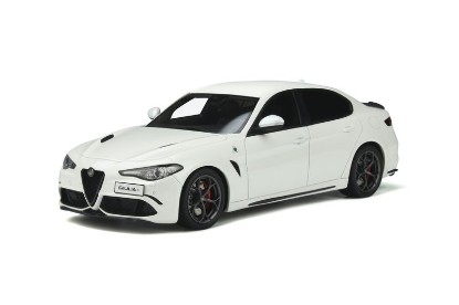 Immagine di ALFA ROMEO GIULIA QUADRIFOGLIO 2.9 V6 BI-TURBO 2019 TROFEO WHITE 1:18