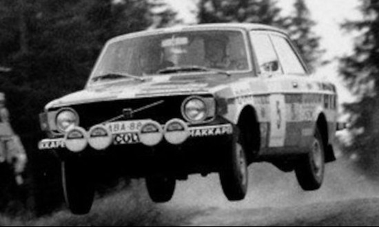 Immagine di VOLVO 142 N.5 1000 LAKES RALLY 1973 MIKKOLA-RAUTANEN 1:43