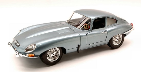 Immagine di JAGUAR E COUPE' 1961 SILVERBLUE 1:18