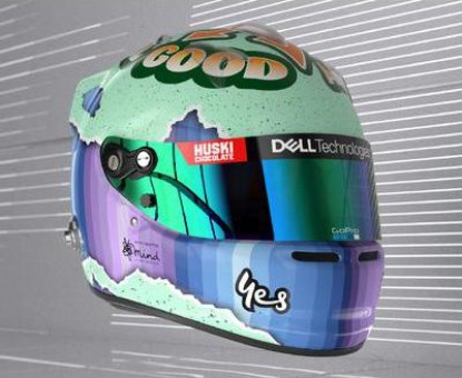 Immagine di CASCO DANIEL RICCIARDO MC LAREN 2021 1:5