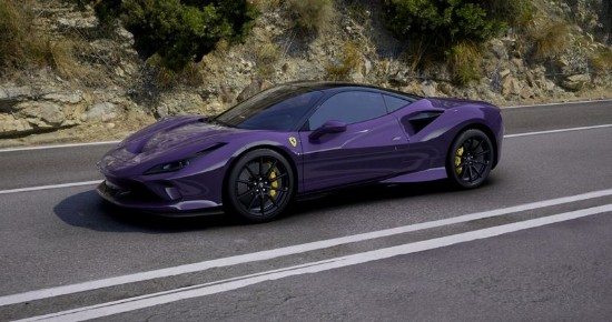Immagine di FERRARI F8 TRIBUTO HONG KONG VIOLET W/BLACK ROOF 1:43