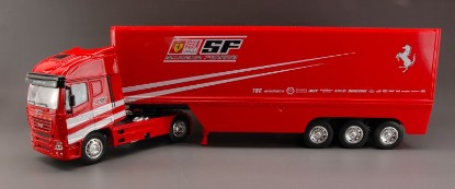 Immagine di IVECO STRALIS SCUDERIA FERRARI 2010 1:32