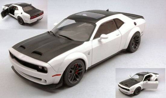 Immagine di DODGE CHALLENGER SRT 2020 WHITE/BLACK SPECIAL GERMAN 1:18