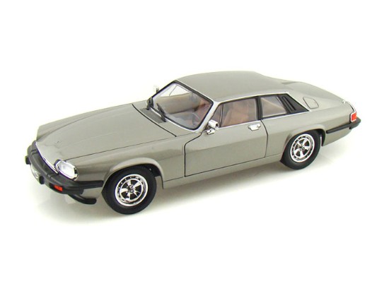 Immagine di JAGUAR XJS 1975 SILVER 1:18