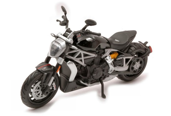 Immagine di DUCATI X DIAVEL S BLACK 1:12