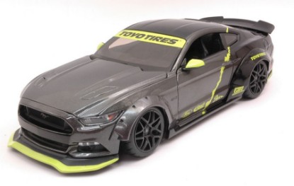 Immagine di FORD MUSTANG GT 2015 MAISTO DESIGN 1:18