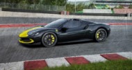 Immagine di FERRARI 296 GTS ASSETTO FIORANO NERO DAYTONA/GIALLO MODENA 1:43