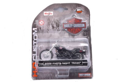 Immagine di HARLEY DAVIDSON FXSTB NIGHT TRAIN 2002 BLISTER 1:24