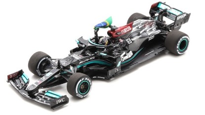 Immagine di MERCEDES L.HAMILTON 2021 N.44 WINNER BRAZILIAN GP W/FLAG 1:43
