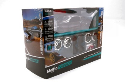 Immagine di FORD MUSTANG GT 1967 BLACK KIT 1:24