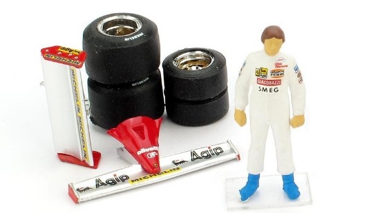 Immagine di PILOTINO GILLES VILLENEUVE x R 267/272 + ALETTONI + SET GOMME 1:43