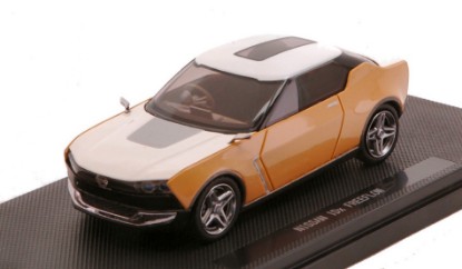 Immagine di NISSAN IDx FREEFLOW BEIGE/WHITE 1:43